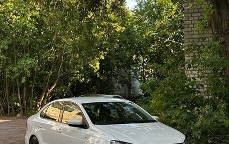 Volkswagen Polo VI (EU Market), 2018 год, 1 100 000 рублей, 2 фотография