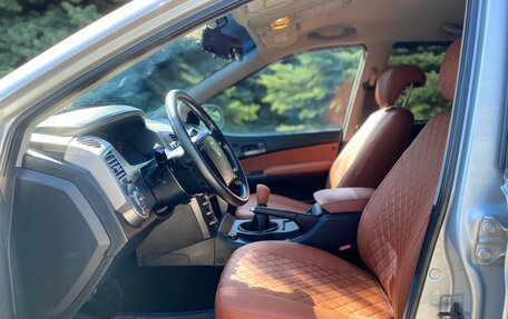 SsangYong Kyron I, 2011 год, 950 000 рублей, 13 фотография