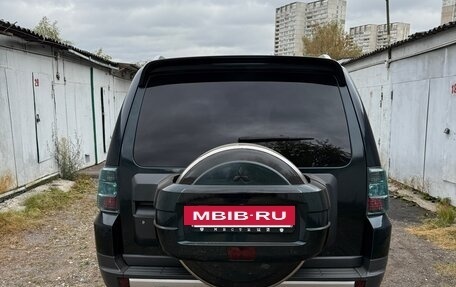 Mitsubishi Pajero IV, 2008 год, 1 700 000 рублей, 3 фотография