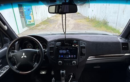 Mitsubishi Pajero IV, 2008 год, 1 700 000 рублей, 16 фотография