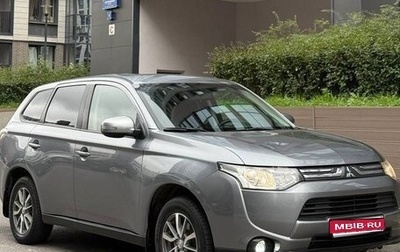 Mitsubishi Outlander III рестайлинг 3, 2012 год, 1 330 000 рублей, 1 фотография