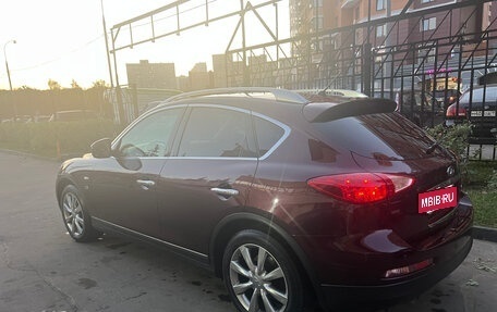 Infiniti QX50 I рестайлинг, 2014 год, 1 800 000 рублей, 9 фотография