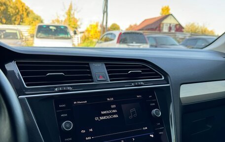 Volkswagen Tiguan II, 2018 год, 2 750 000 рублей, 11 фотография