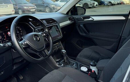 Volkswagen Tiguan II, 2018 год, 2 750 000 рублей, 13 фотография