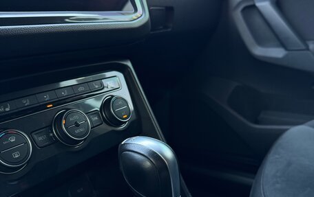 Volkswagen Tiguan II, 2018 год, 2 750 000 рублей, 12 фотография