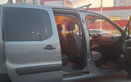 Peugeot Partner II рестайлинг 2, 2012 год, 800 000 рублей, 6 фотография