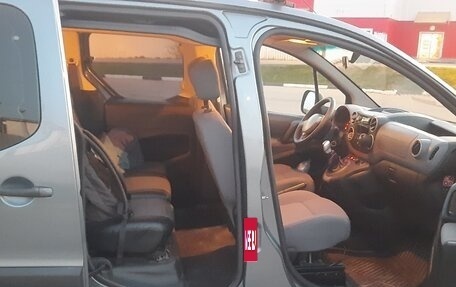 Peugeot Partner II рестайлинг 2, 2012 год, 800 000 рублей, 7 фотография