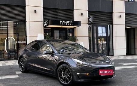 Tesla Model 3 I, 2021 год, 3 490 000 рублей, 2 фотография