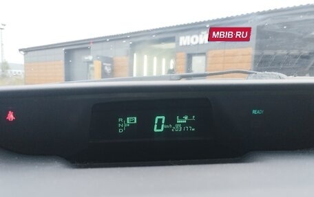 Toyota Prius, 2008 год, 800 000 рублей, 17 фотография