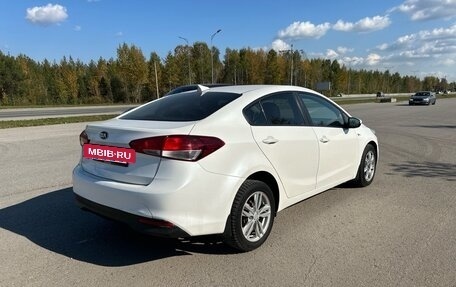 KIA Cerato III, 2017 год, 990 000 рублей, 2 фотография