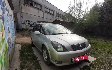 Toyota Opa I рестайлинг, 2002 год, 680 000 рублей, 3 фотография