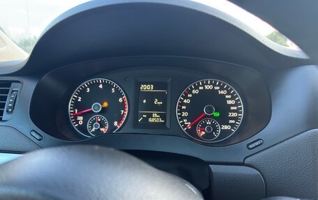 Volkswagen Jetta VI, 2012 год, 900 000 рублей, 4 фотография