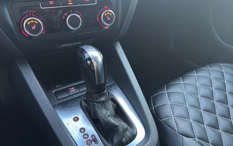 Volkswagen Jetta VI, 2012 год, 900 000 рублей, 18 фотография