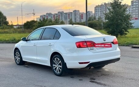 Volkswagen Jetta VI, 2012 год, 900 000 рублей, 10 фотография