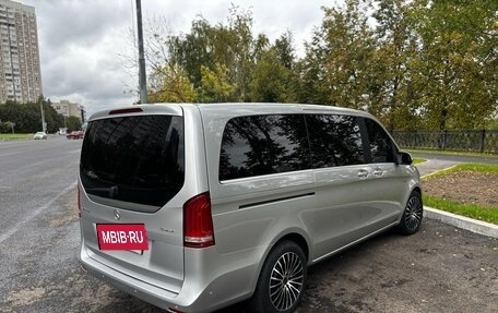 Mercedes-Benz V-Класс, 2015 год, 3 700 000 рублей, 2 фотография
