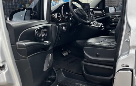 Mercedes-Benz V-Класс, 2015 год, 3 700 000 рублей, 13 фотография