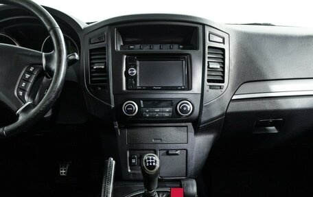 Mitsubishi Pajero IV, 2008 год, 949 585 рублей, 14 фотография