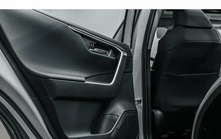 Toyota RAV4, 2025 год, 4 580 000 рублей, 18 фотография