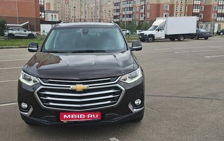 Chevrolet Traverse II, 2018 год, 2 650 000 рублей, 1 фотография