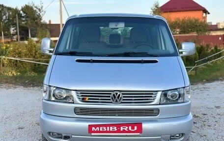 Volkswagen Multivan T4, 2003 год, 1 625 000 рублей, 2 фотография