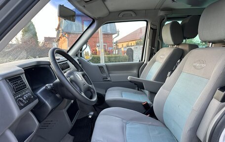 Volkswagen Multivan T4, 2003 год, 1 625 000 рублей, 11 фотография