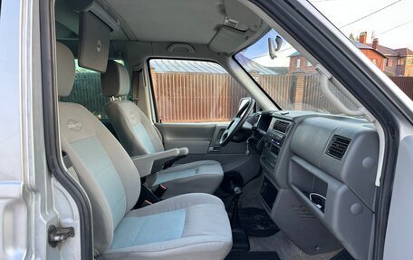 Volkswagen Multivan T4, 2003 год, 1 625 000 рублей, 16 фотография