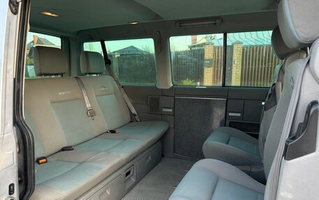 Volkswagen Multivan T4, 2003 год, 1 625 000 рублей, 13 фотография