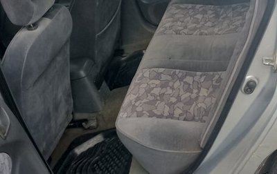Toyota Avensis III рестайлинг, 1998 год, 145 000 рублей, 1 фотография