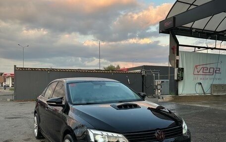 Volkswagen Jetta VI, 2013 год, 1 000 000 рублей, 14 фотография