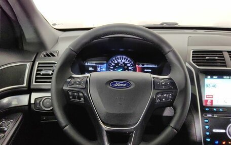 Ford Explorer VI, 2018 год, 2 440 000 рублей, 11 фотография