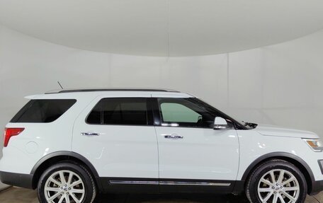 Ford Explorer VI, 2018 год, 2 440 000 рублей, 4 фотография