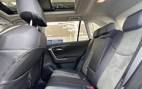 Toyota RAV4, 2025 год, 3 900 000 рублей, 20 фотография