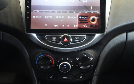 Hyundai Solaris II рестайлинг, 2013 год, 797 000 рублей, 7 фотография