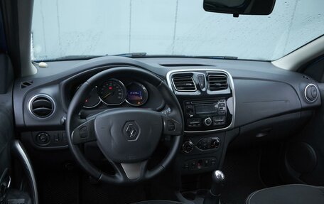 Renault Sandero II рестайлинг, 2016 год, 789 000 рублей, 8 фотография