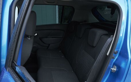 Renault Sandero II рестайлинг, 2016 год, 789 000 рублей, 11 фотография