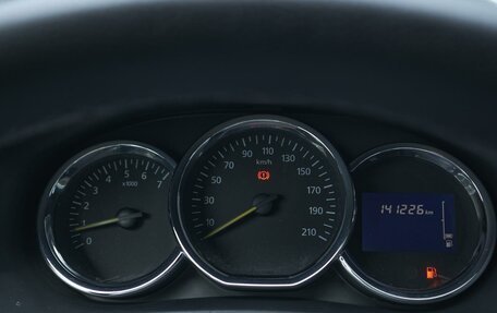 Renault Sandero II рестайлинг, 2016 год, 789 000 рублей, 14 фотография