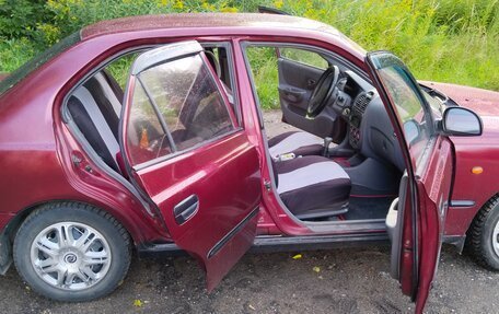 Hyundai Accent II, 2004 год, 8 фотография