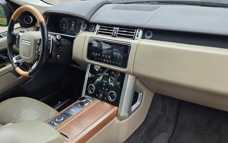 Land Rover Range Rover IV рестайлинг, 2019 год, 6 700 000 рублей, 8 фотография