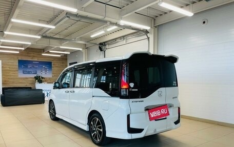 Honda Stepwgn IV, 2015 год, 2 049 000 рублей, 4 фотография