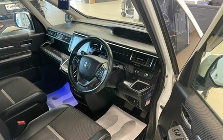 Honda Stepwgn IV, 2015 год, 2 049 000 рублей, 10 фотография