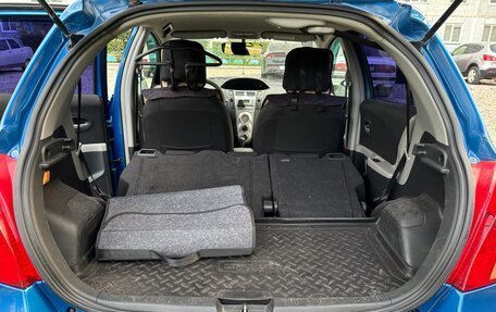 Toyota Yaris III рестайлинг, 2007 год, 600 000 рублей, 8 фотография