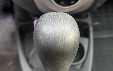 Toyota Yaris III рестайлинг, 2007 год, 600 000 рублей, 14 фотография