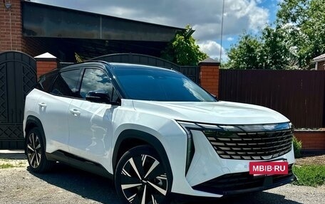 Geely Atlas, 2024 год, 2 800 000 рублей, 2 фотография