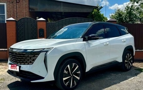 Geely Atlas, 2024 год, 2 800 000 рублей, 3 фотография