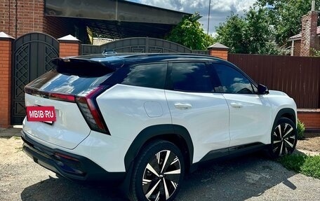 Geely Atlas, 2024 год, 2 800 000 рублей, 7 фотография