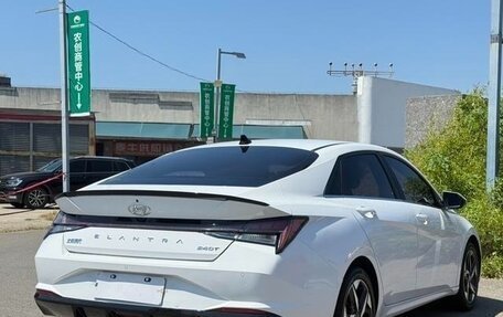 Hyundai Elantra, 2022 год, 1 470 000 рублей, 4 фотография