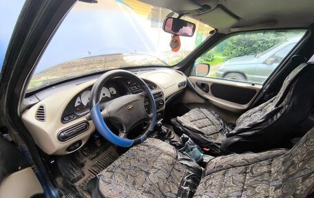 Chevrolet Niva I рестайлинг, 2006 год, 170 000 рублей, 8 фотография
