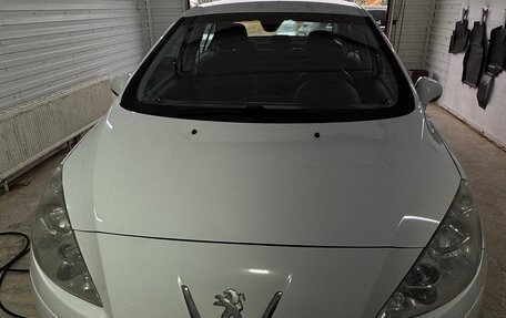 Peugeot 408 I рестайлинг, 2014 год, 850 000 рублей, 4 фотография