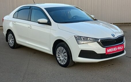 Skoda Rapid II, 2020 год, 1 680 000 рублей, 3 фотография