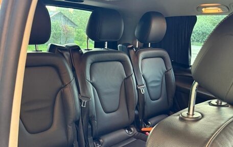 Mercedes-Benz V-Класс, 2015 год, 3 600 000 рублей, 12 фотография